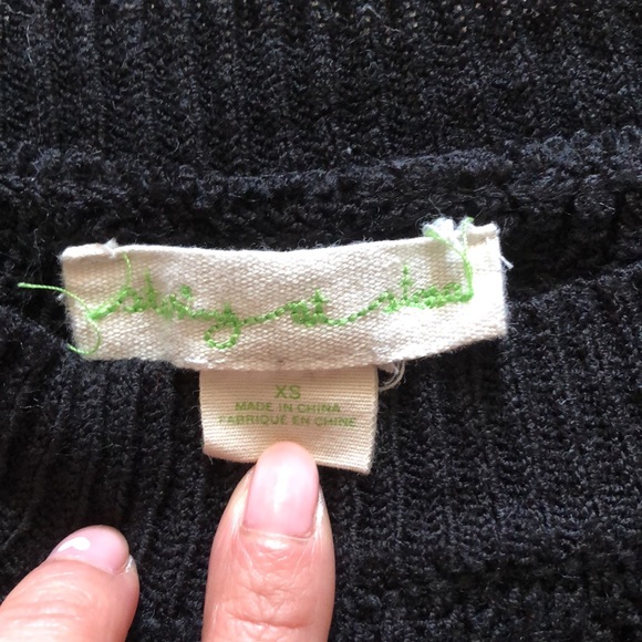 UO sweater - Picture 3 of 3